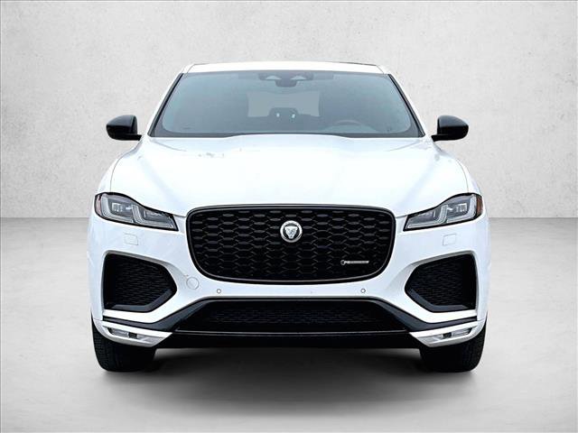 Used 2025 Jaguar F-PACE R-Dynamic S image 3
