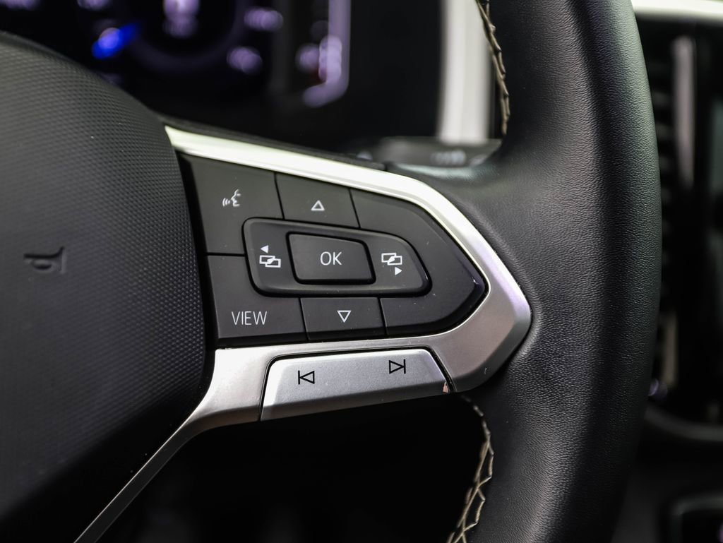 Used 2023 Volkswagen Atlas SE w/ Panoramic Sunroof Package image 13