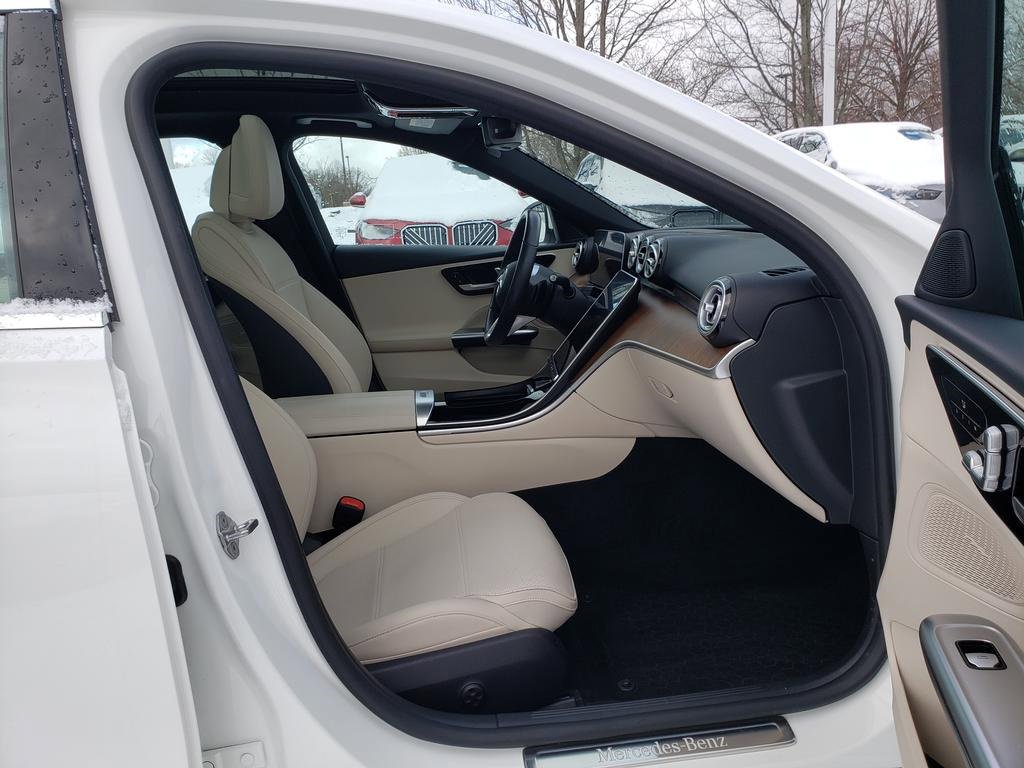 Used 2022 Mercedes-Benz C 300 4MATIC Sedan image 17