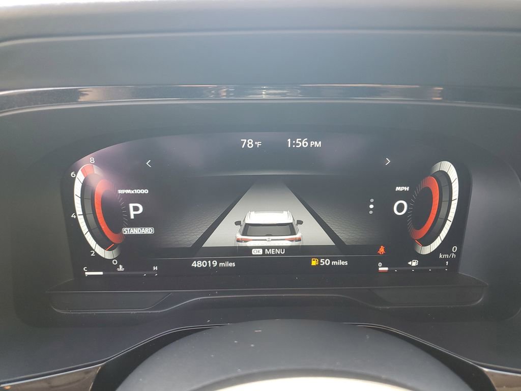 Used 2022 Nissan Pathfinder Platinum w/ Cargo Package FWD image 33