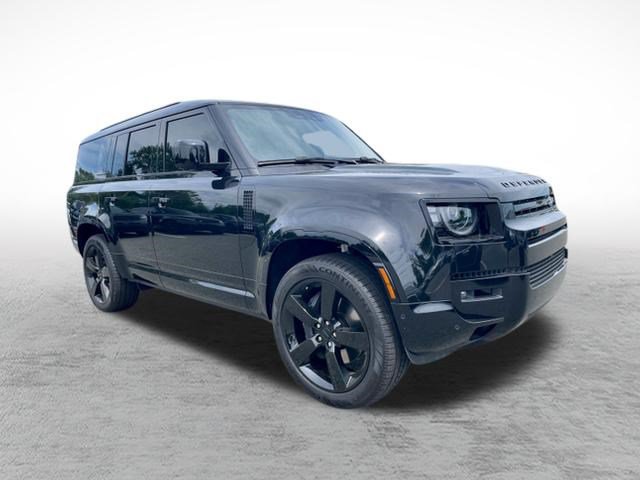 Certified 2026 Land Rover Defender 130 X-Dynamic SE AWD/4WD image 3