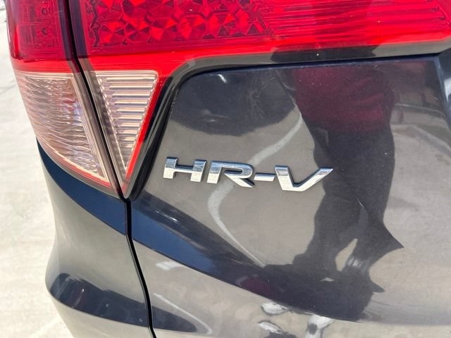 Used 2016 Honda HR-V LX image 4