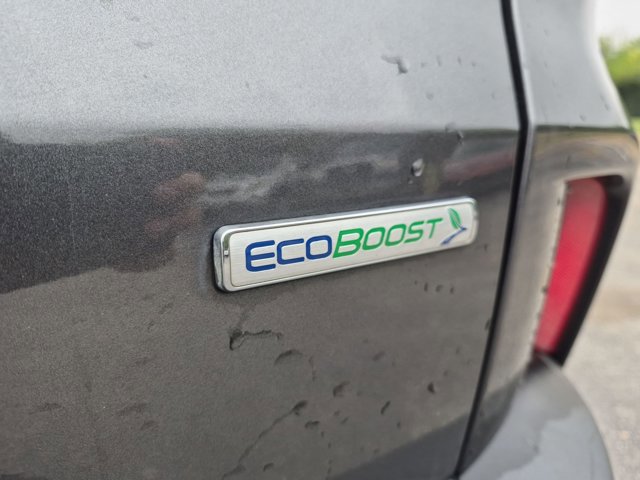 Used 2020 Ford Escape SE FWD image 14