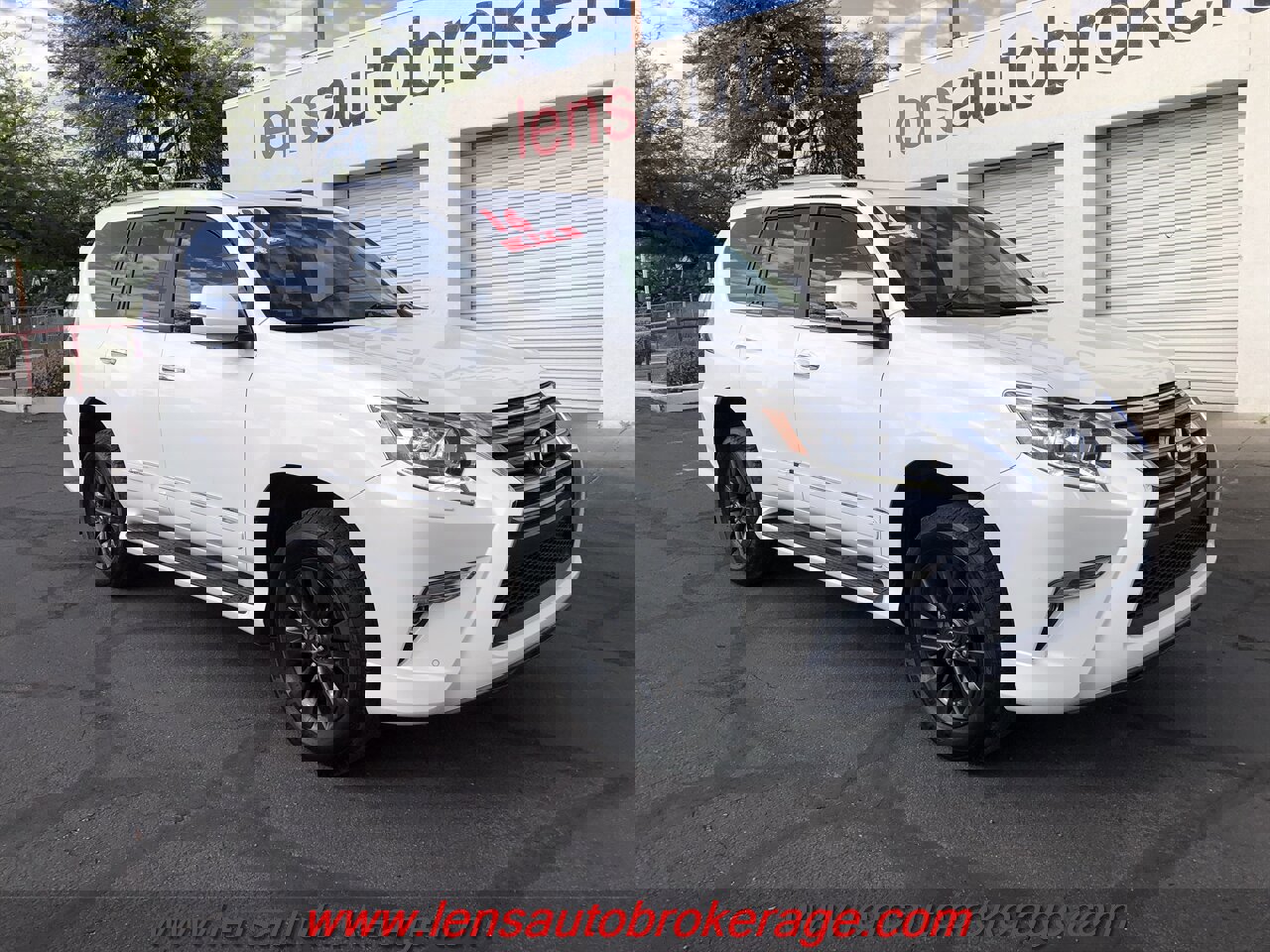 Used 2016 Lexus GX 460 w/ Premium Package image 2