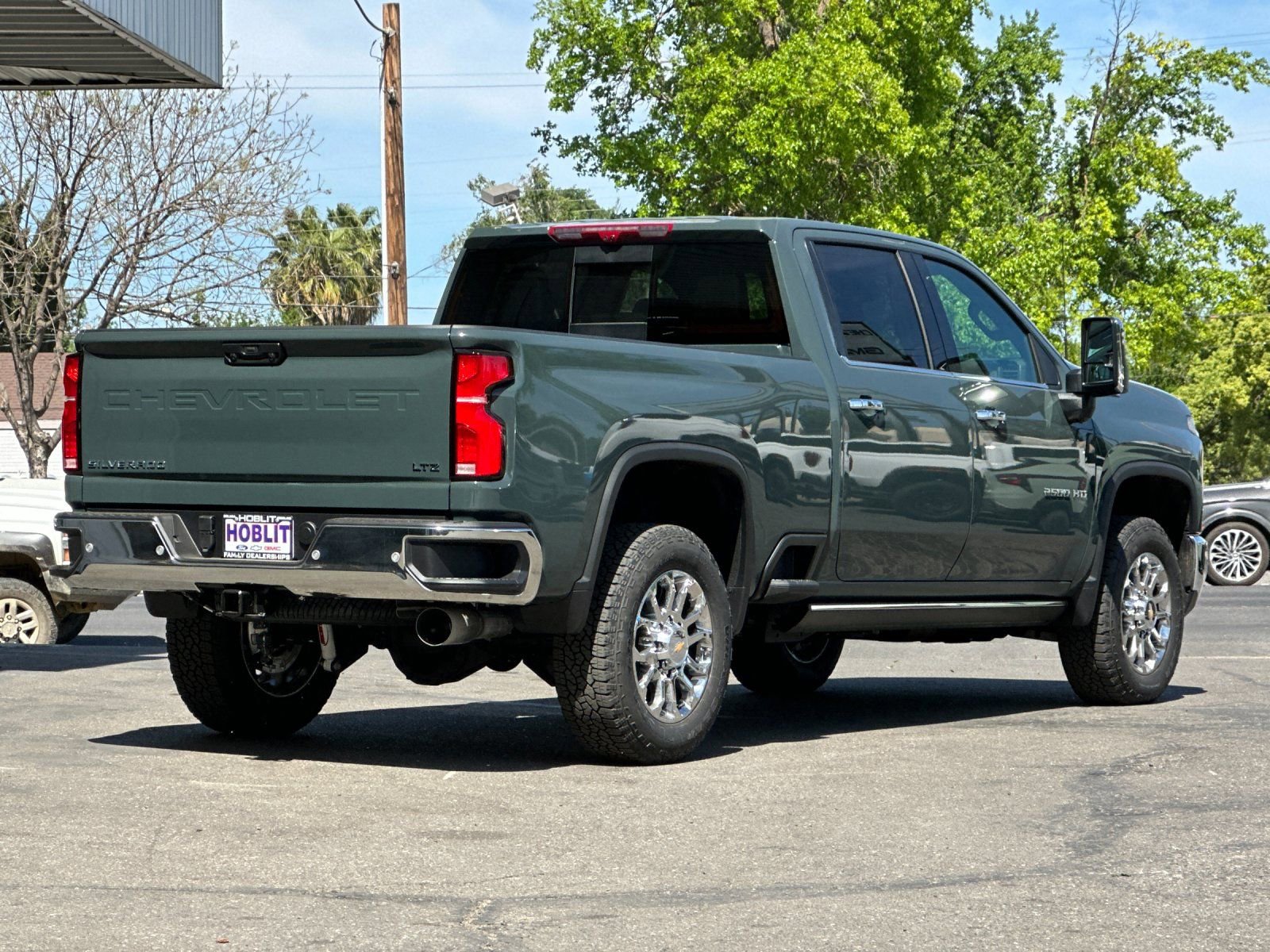 New 2026 Chevrolet Silverado 2500 LTZ w/ LTZ Premium Package AWD/4WD image 3