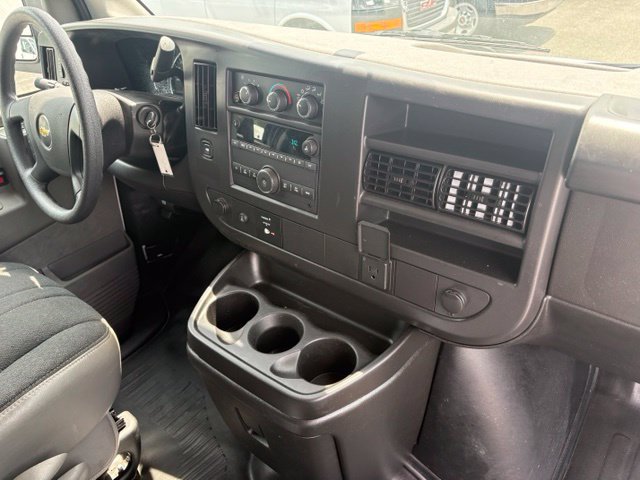 Used 2025 Chevrolet Express 2500 w/ Driver Convenience Package RWD image 23