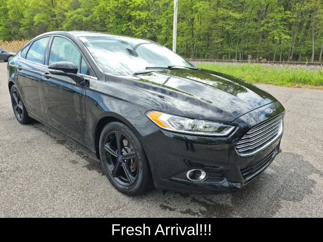Used 2016 Ford Fusion SE FWD video 1