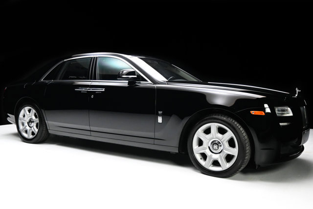 Used 2012 Rolls-Royce Ghost RWD image 33