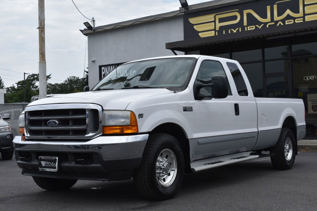 Used 2001 Ford F250 Lariat RWD image 5