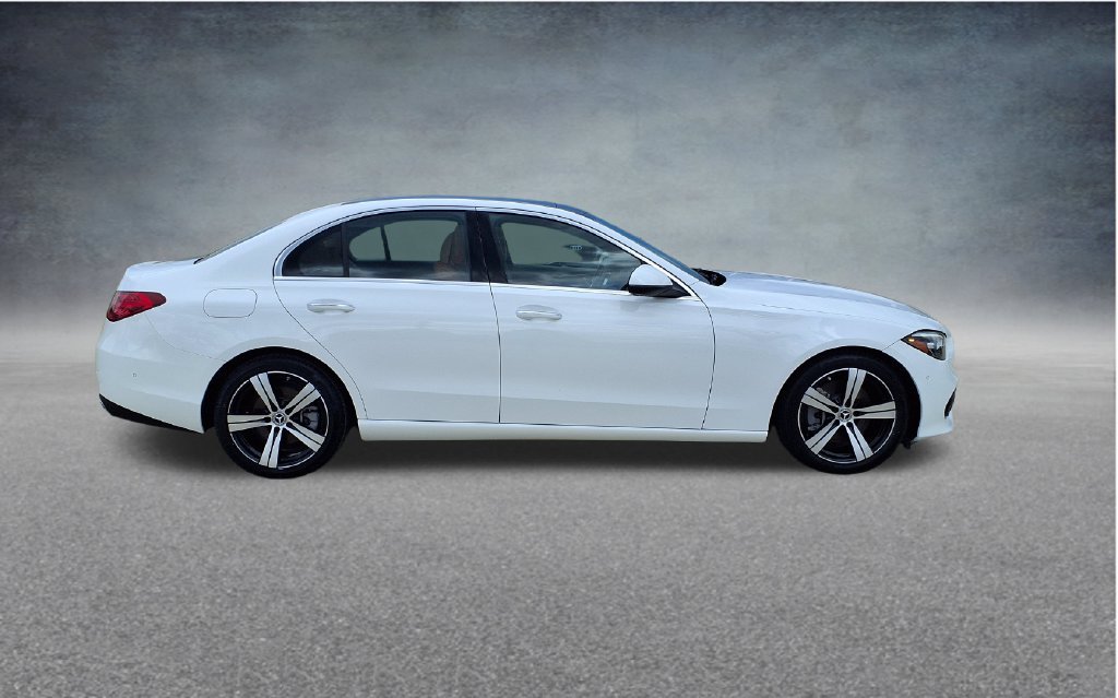 Used 2025 Mercedes-Benz C 300 Sedan image 8