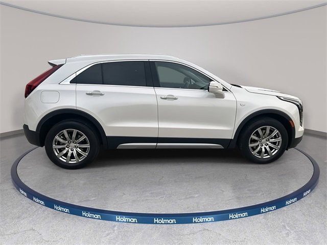 Used 2023 Cadillac XT4 Premium Luxury w/ Technology Package image 7