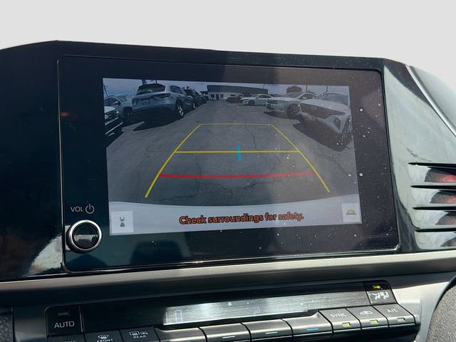 Used 2025 Toyota Camry LE FWD image 13
