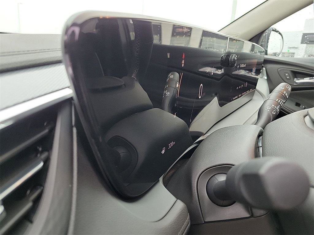New 2026 Buick Encore GX Avenir w/ Avenir Technology Package image 24