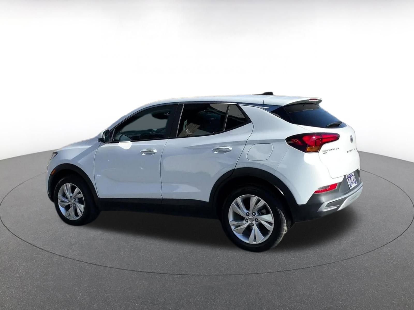 Used 2025 Buick Encore GX Preferred image 10