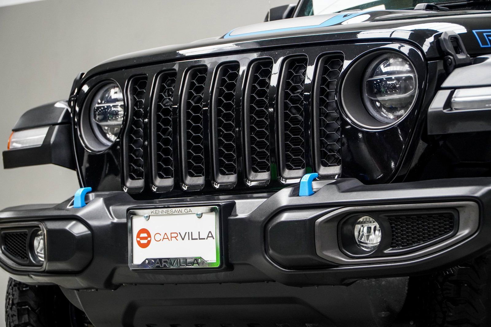 Used 2021 Jeep Wrangler Unlimited Rubicon 4xe w/ Cold Weather Group AWD/4WD image 2