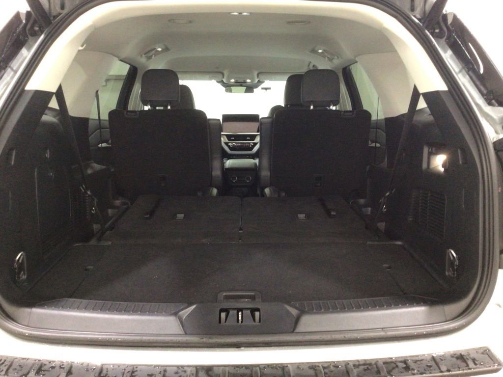 Used 2025 Ford Explorer Active w/ Active Comfort Package image 25