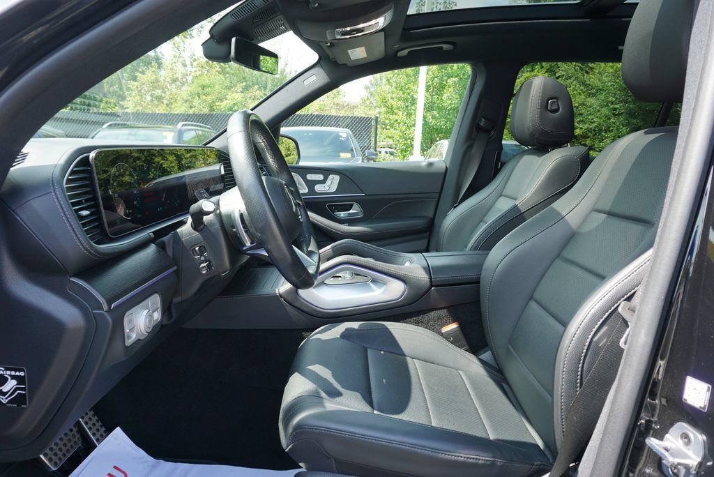 Certified 2024 Mercedes-Benz GLS 450 4MATIC image 11