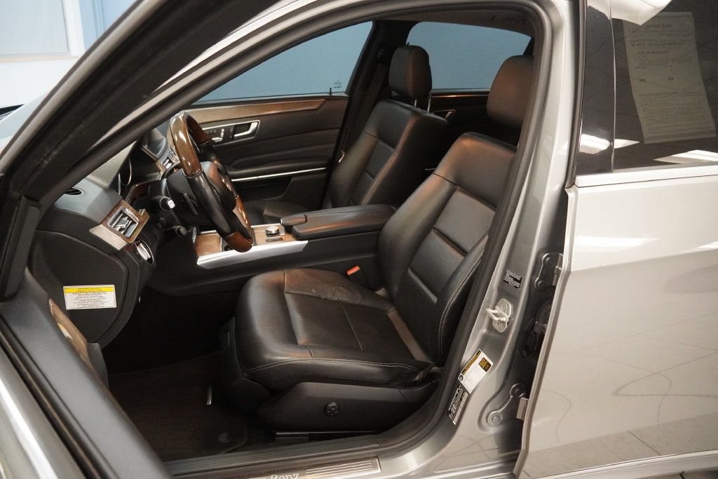 Used 2014 Mercedes-Benz E 350 4MATIC Sedan w/ Premium 1 Package image 13