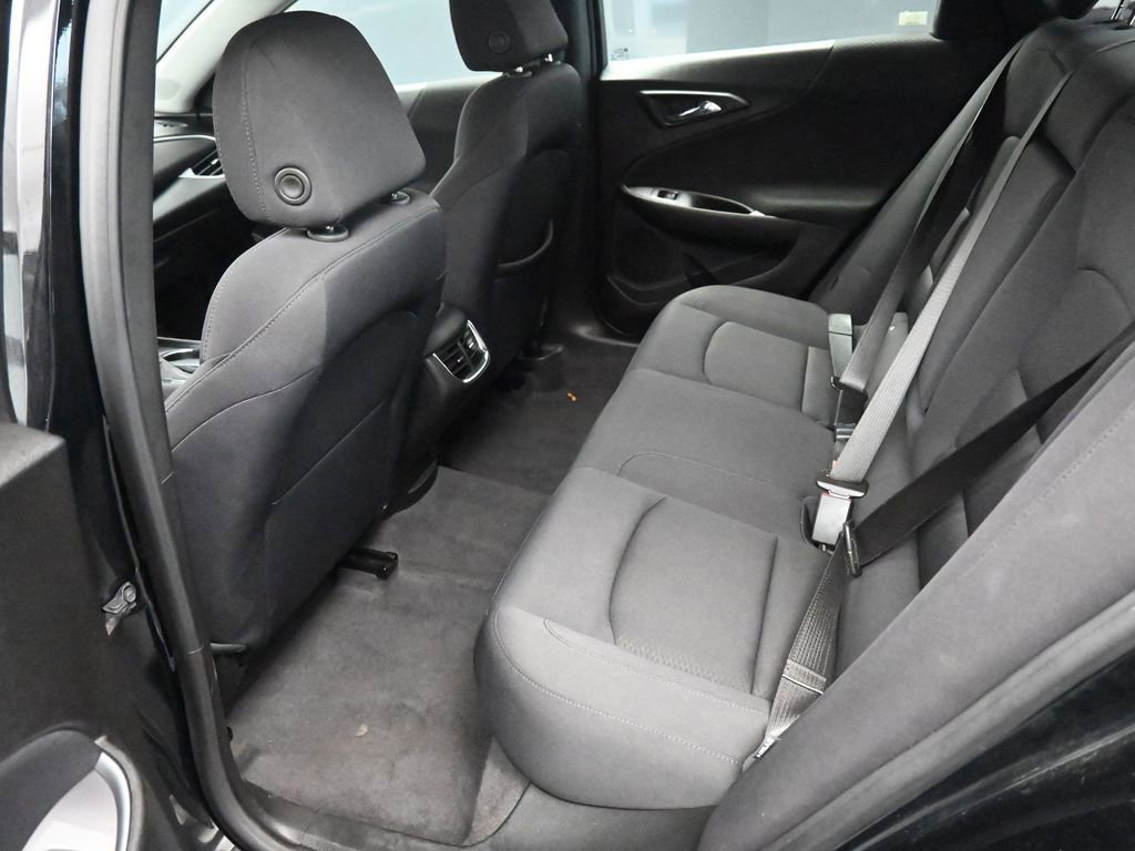 Used 2023 Chevrolet Malibu LT image 17