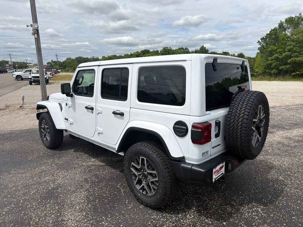 New 2026 Jeep Wrangler Unlimited Sahara w/ Technology Group AWD/4WD image 5