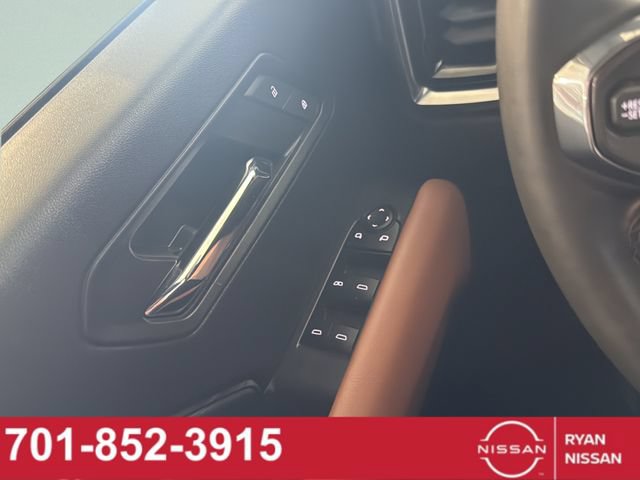 Used 2024 GMC Canyon AT4 w/ Canyon Safety Plus Package AWD/4WD image 20