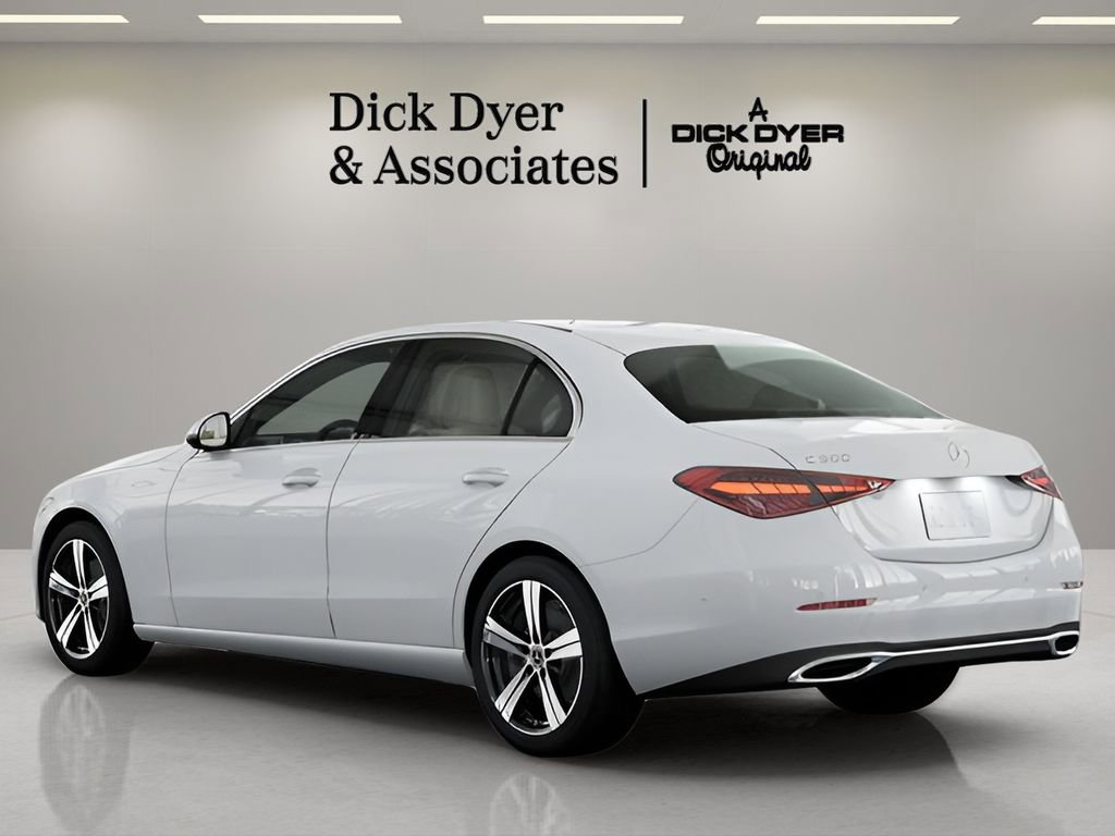 Used 2025 Mercedes-Benz C 300 Sedan image 18