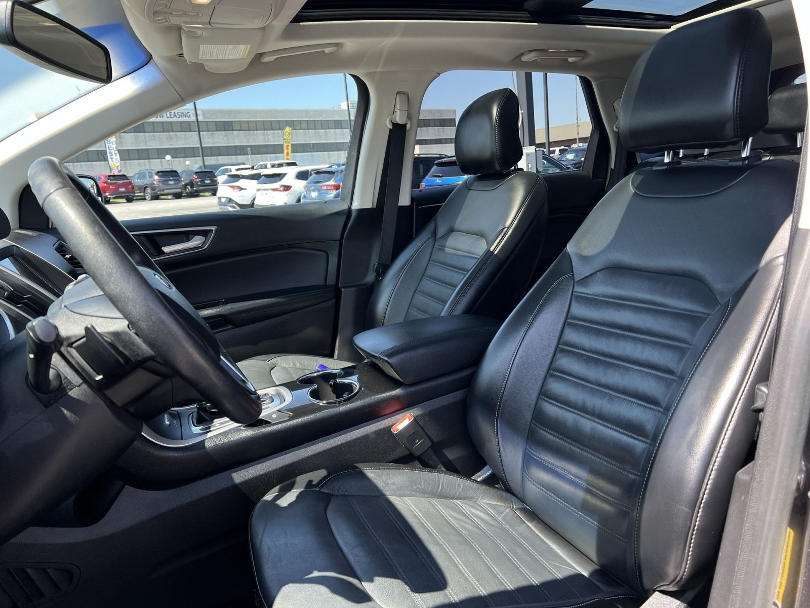 Used 2016 Ford Edge SEL w/ Equipment Group 201A AWD/4WD image 13