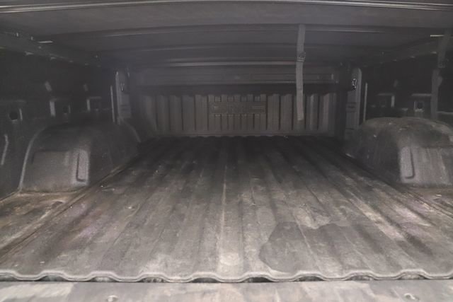 Used 2025 GMC Sierra 1500 Elevation w/ Preferred Package image 28