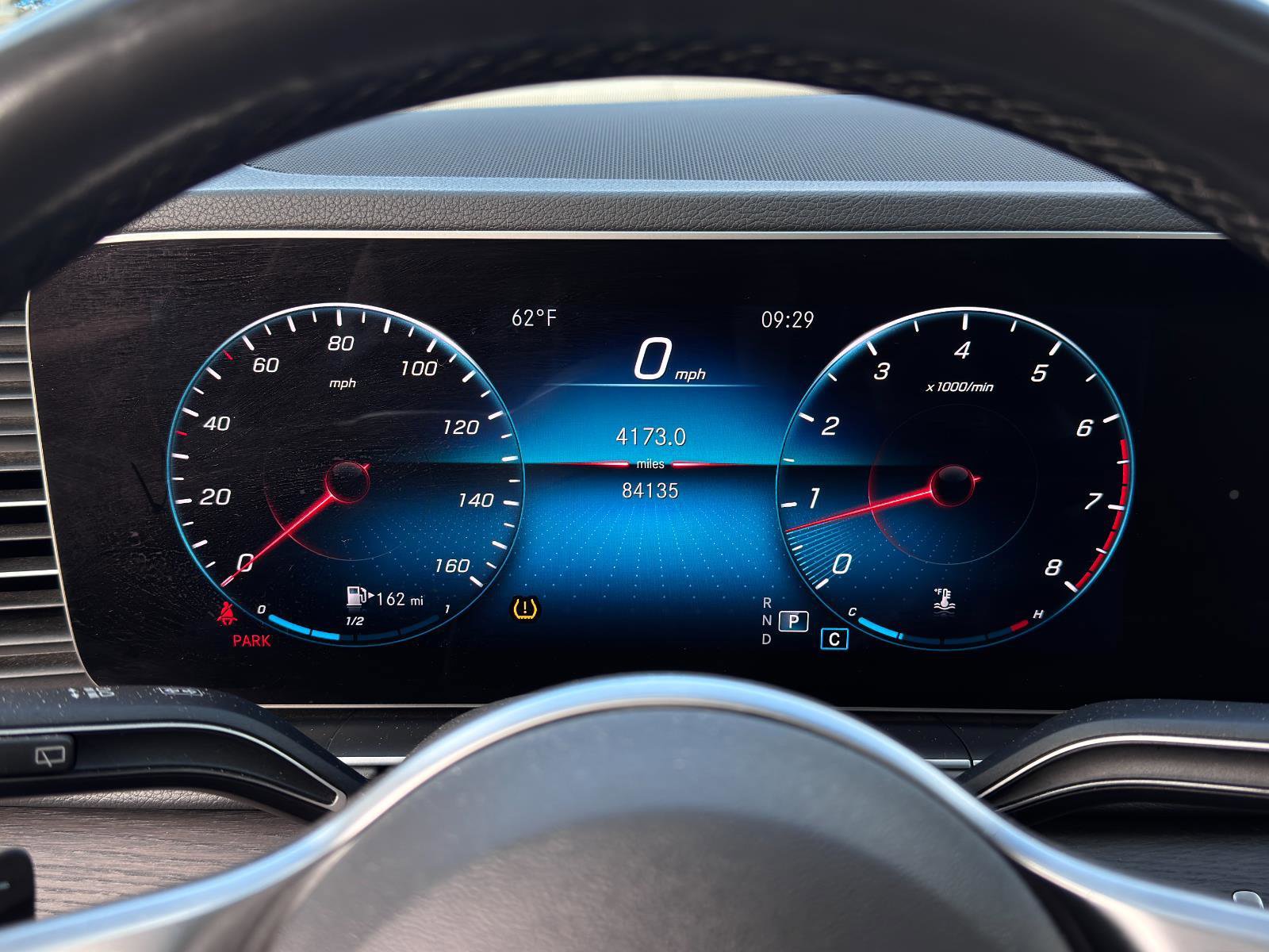 Used 2020 Mercedes-Benz GLE 350 4MATIC w/ Premium Package image 18