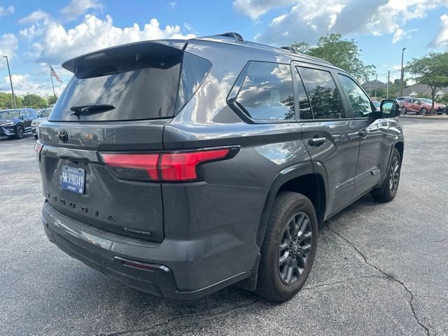 Used 2025 Toyota Sequoia Platinum AWD/4WD image 3