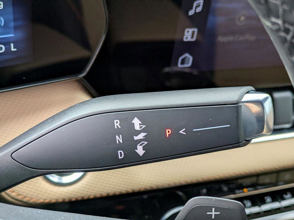 New 2026 Chevrolet Equinox ACTIV w/ Convenience Package III image 25