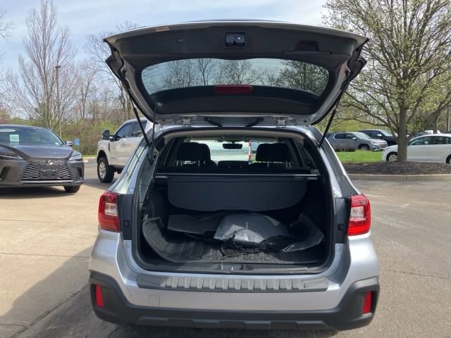 Used 2018 Subaru Outback 2.5i Premium image 37