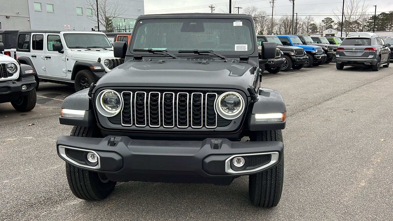 New 2026 Jeep Wrangler Unlimited Sahara AWD/4WD image 3
