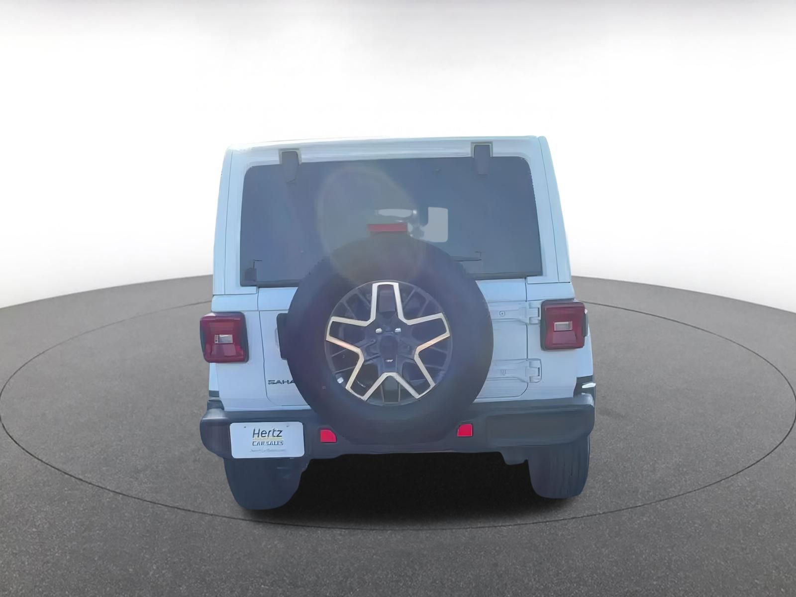 Used 2025 Jeep Wrangler Sahara image 12