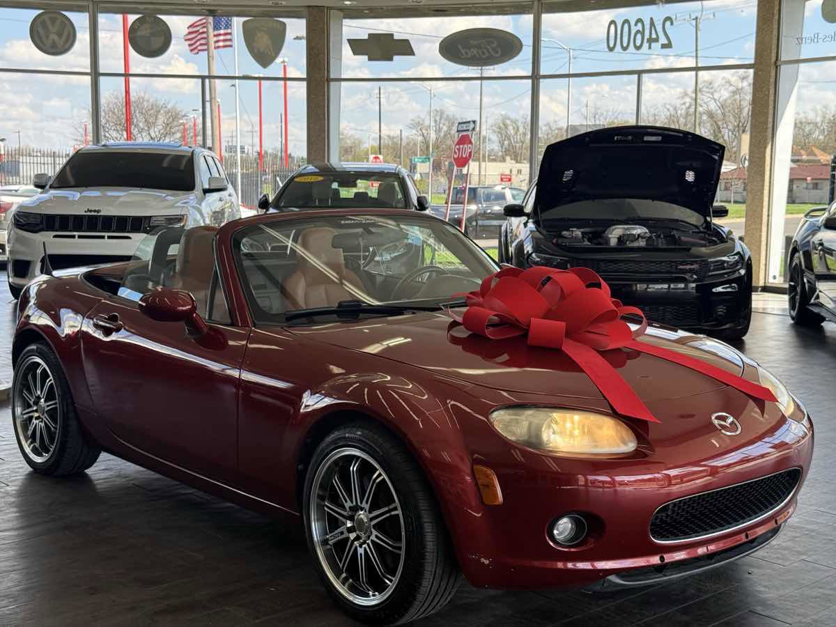 Used 2006 MAZDA MX-5 Miata Grand Touring w/ Premium Pkg