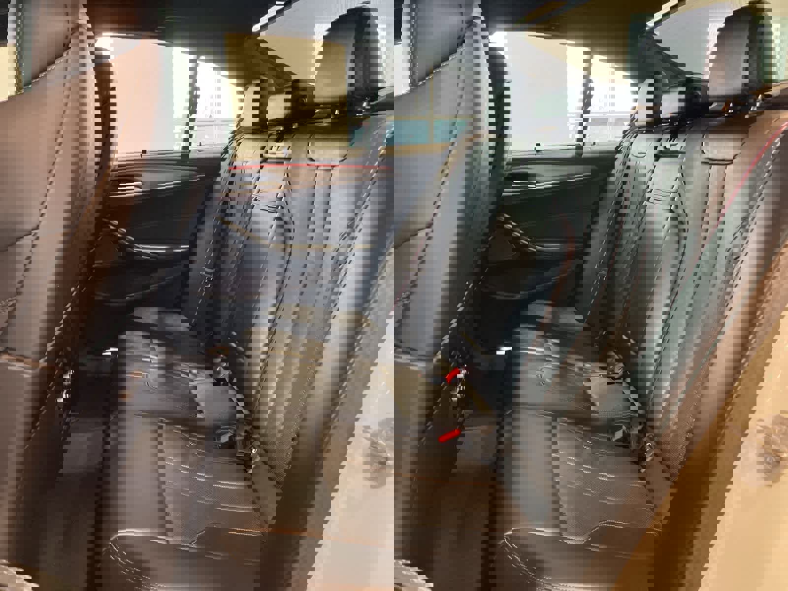 Used 2019 BMW M5 w/ Executive Package image 28