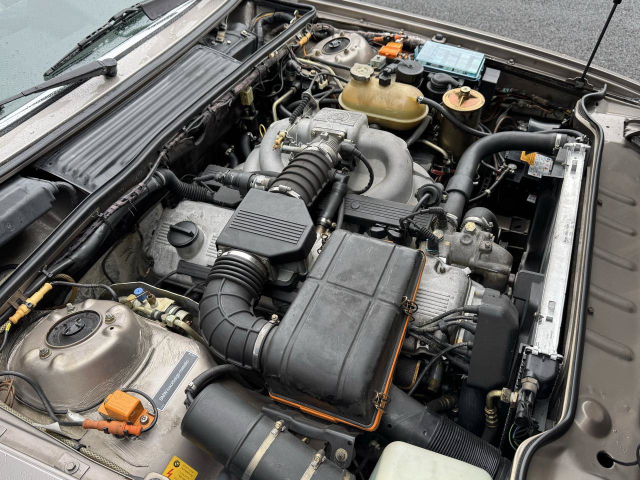 Used 1988 BMW 635CSi Coupe RWD image 35