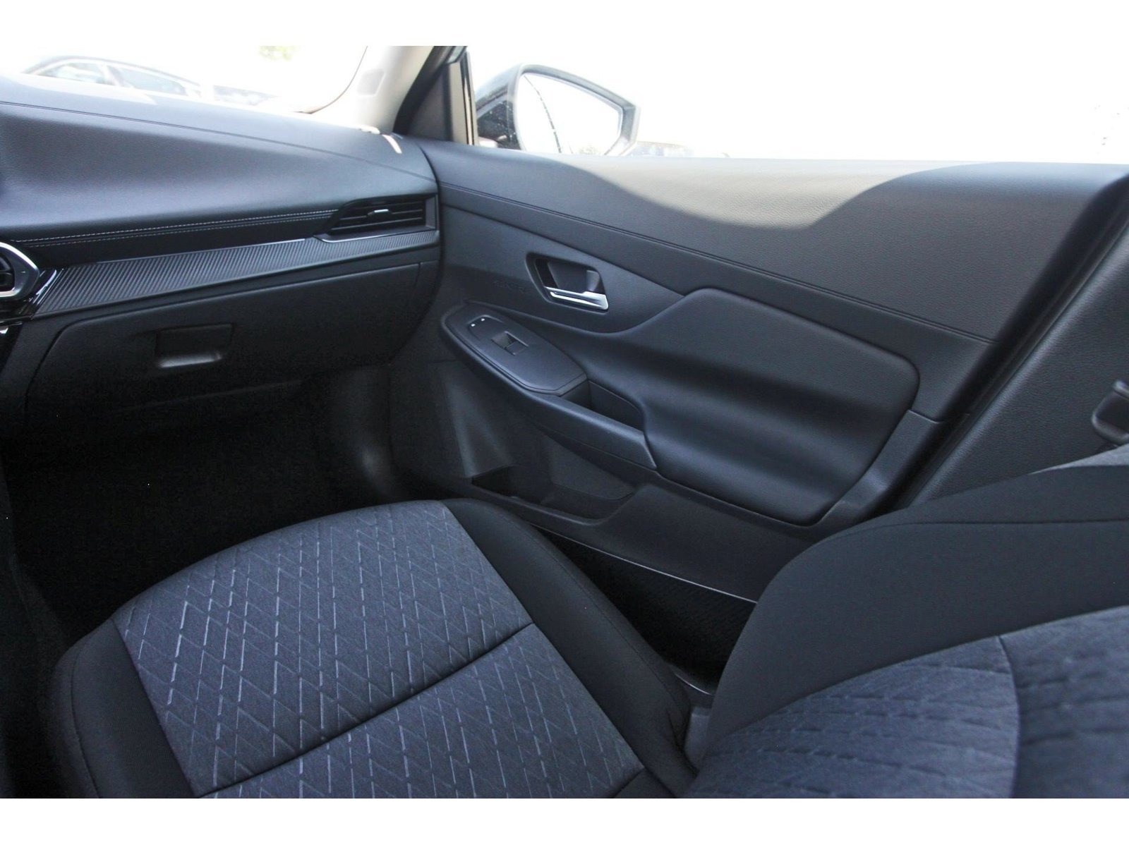 Certified 2026 Nissan Sentra SV w/ SV Convenience Package FWD image 28
