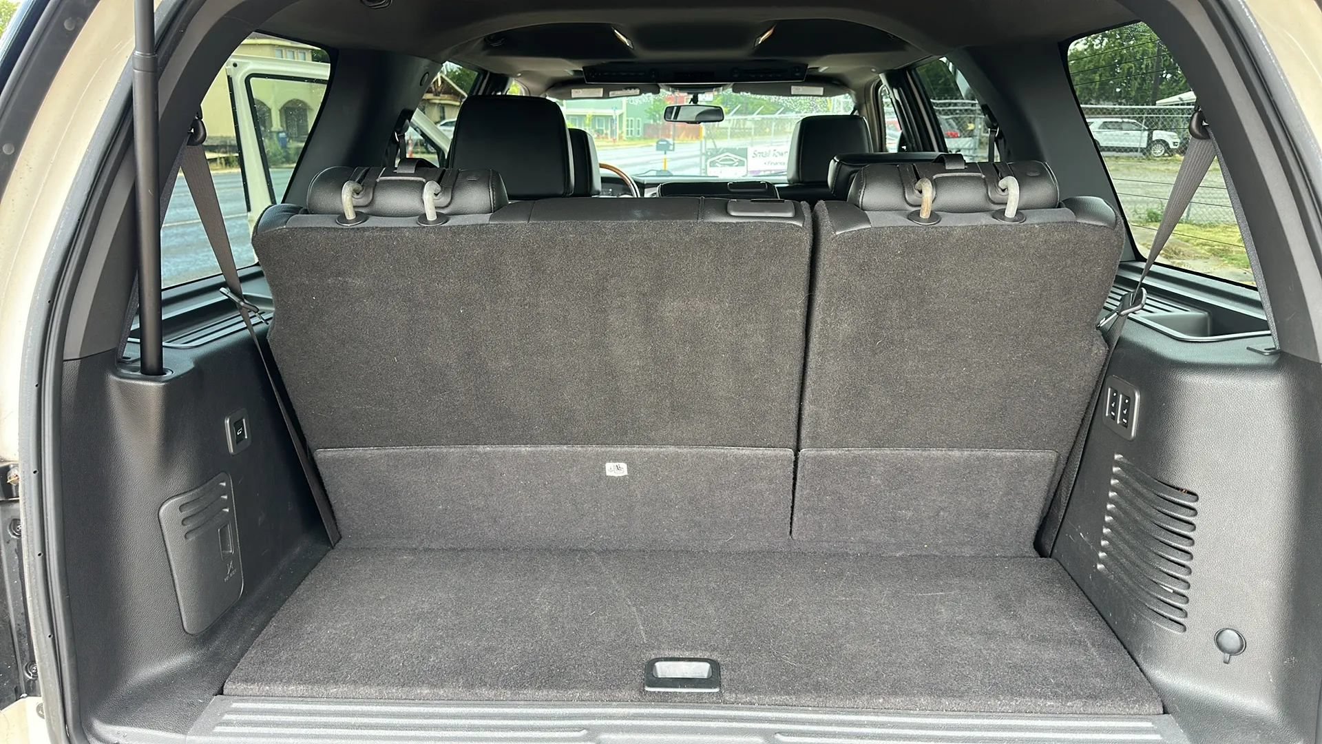 Used 2008 Ford Expedition Limited RWD image 20