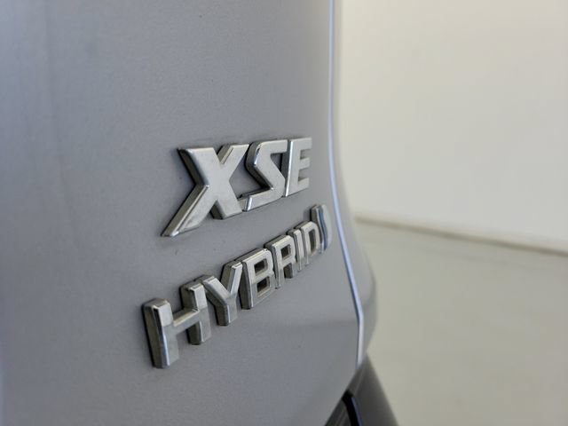 Used 2020 Toyota RAV4 XSE AWD/4WD image 8