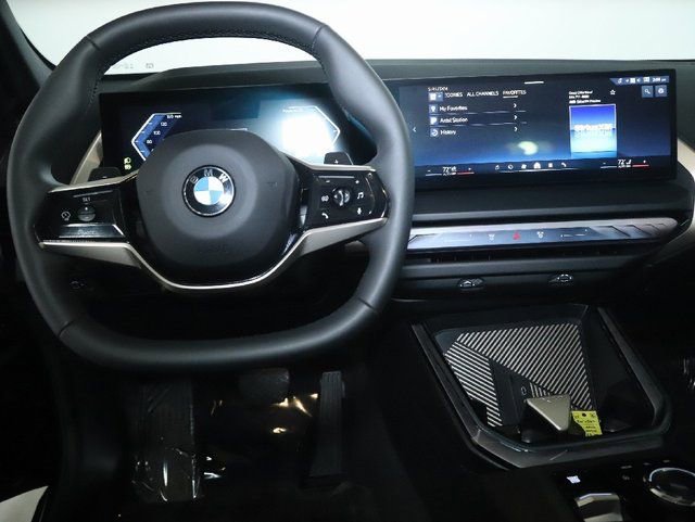 Used 2025 BMW X3 xDrive30i w/ Premium Package AWD/4WD image 32
