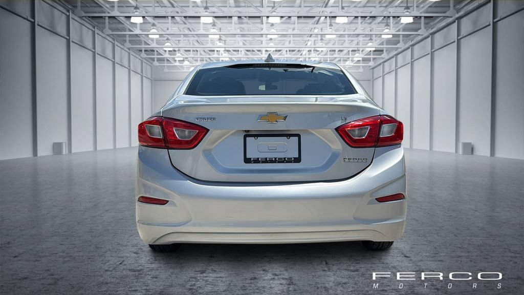 Used 2019 Chevrolet Cruze LT w/ LT Fleet Convenience Package FWD image 4