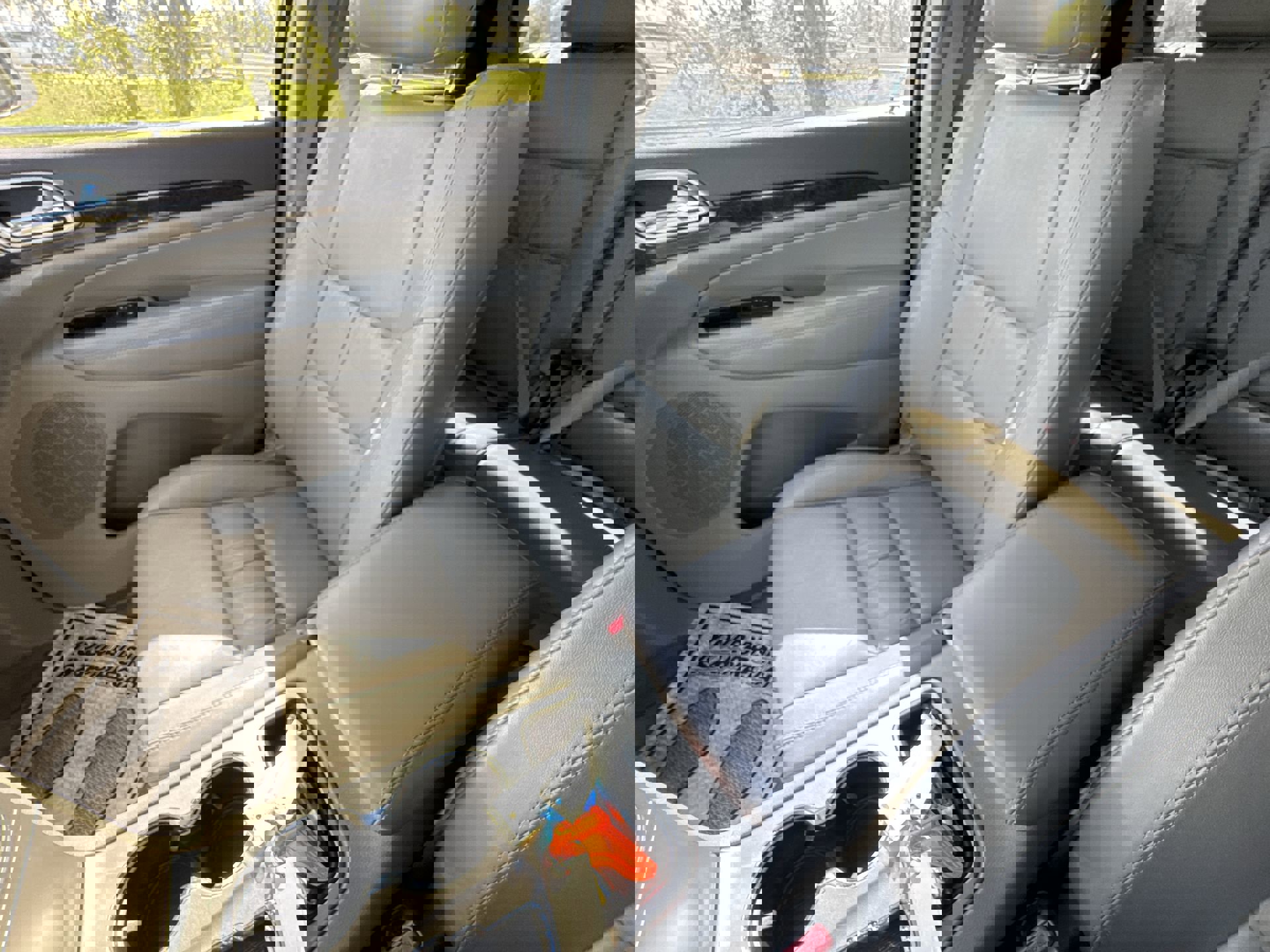 Used 2012 Jeep Grand Cherokee Laredo AWD/4WD image 20