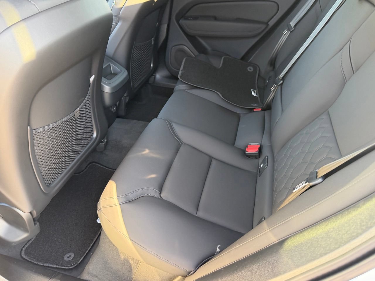 New 2027 Volvo XC60 B5 Core AWD/4WD image 21