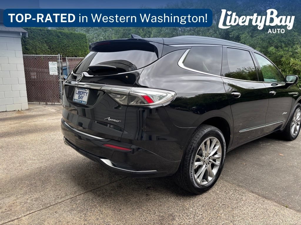Used 2023 Buick Enclave Avenir w/ Avenir Technology Package AWD/4WD image 7