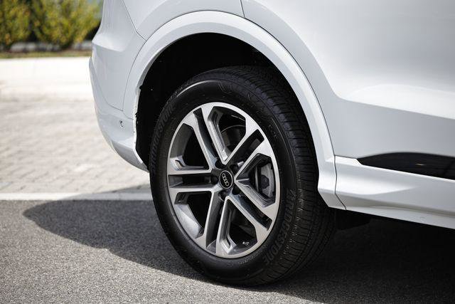 Certified 2025 Audi Q5 Premium image 6