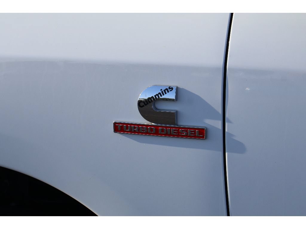 Used 2024 RAM 2500 Tradesman w/ Chrome Appearance Group AWD/4WD image 7