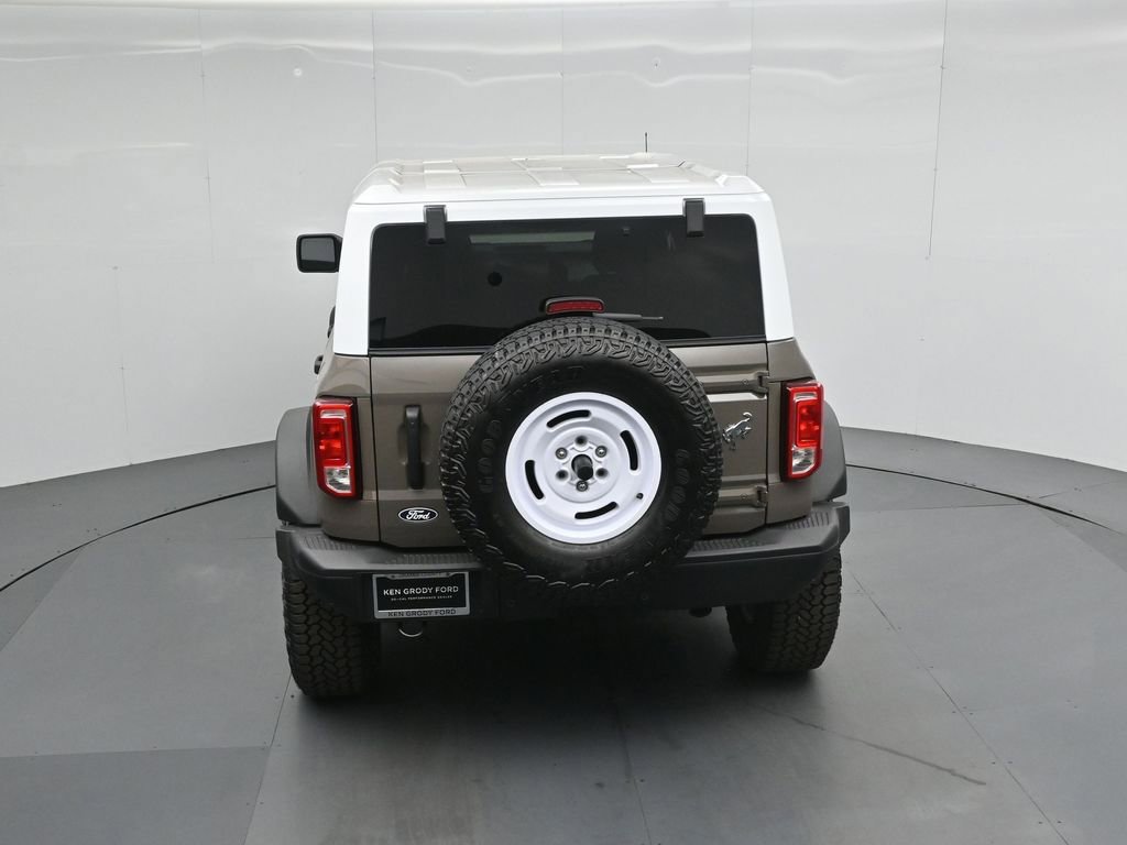 New 2026 Ford Bronco Heritage Edition AWD/4WD image 39