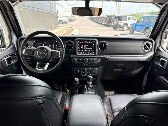 Used 2023 Jeep Wrangler Unlimited Sahara AWD/4WD image 14