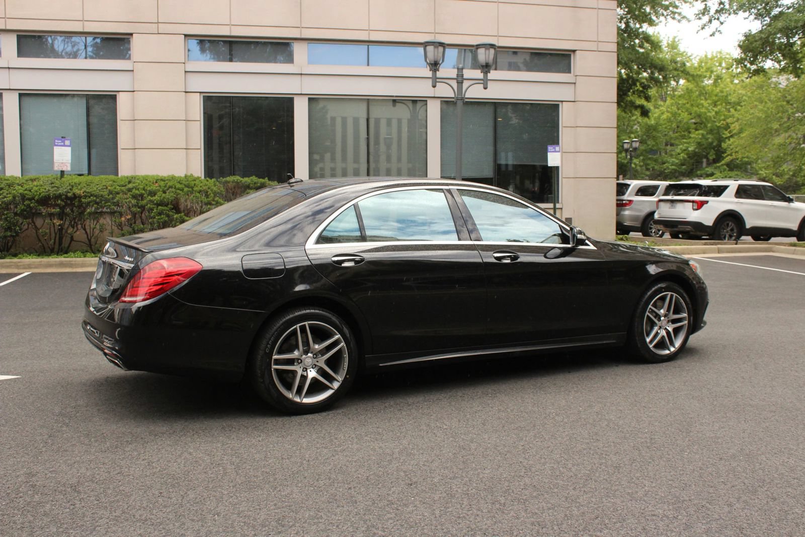 Used 2014 Mercedes-Benz S 550 Sedan image 7